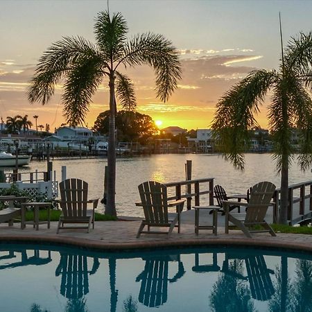 Вілла Waterfront Luxury W/ Heated Salt Pool & Golf Cart Клірвотер-Біч Екстер'єр фото